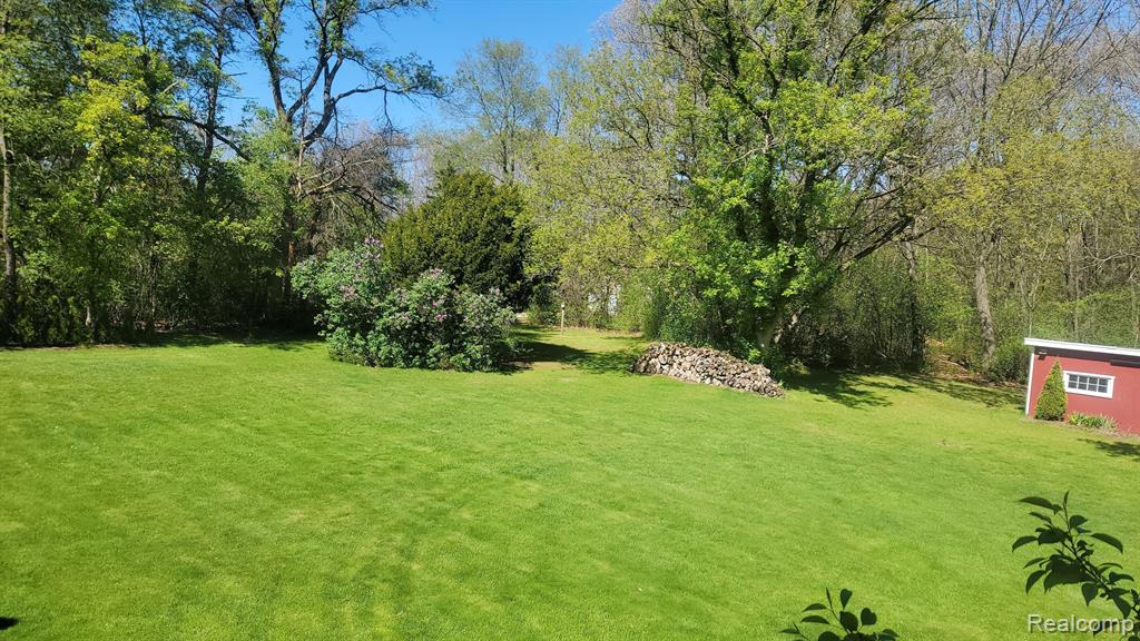 4335 South Baldwin Road Lake Orion, MI 48359 - Photo 29 of 30 Gallery Image 29