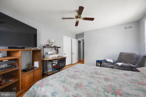 $350,000 | 3423 Clayton Avenue, Wilmington, DE 19808