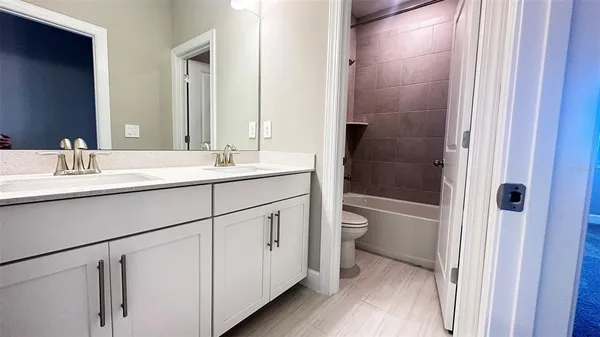 $4,000 | 3806 Savanna Palms Court, Lakewood Ranch, FL 34211