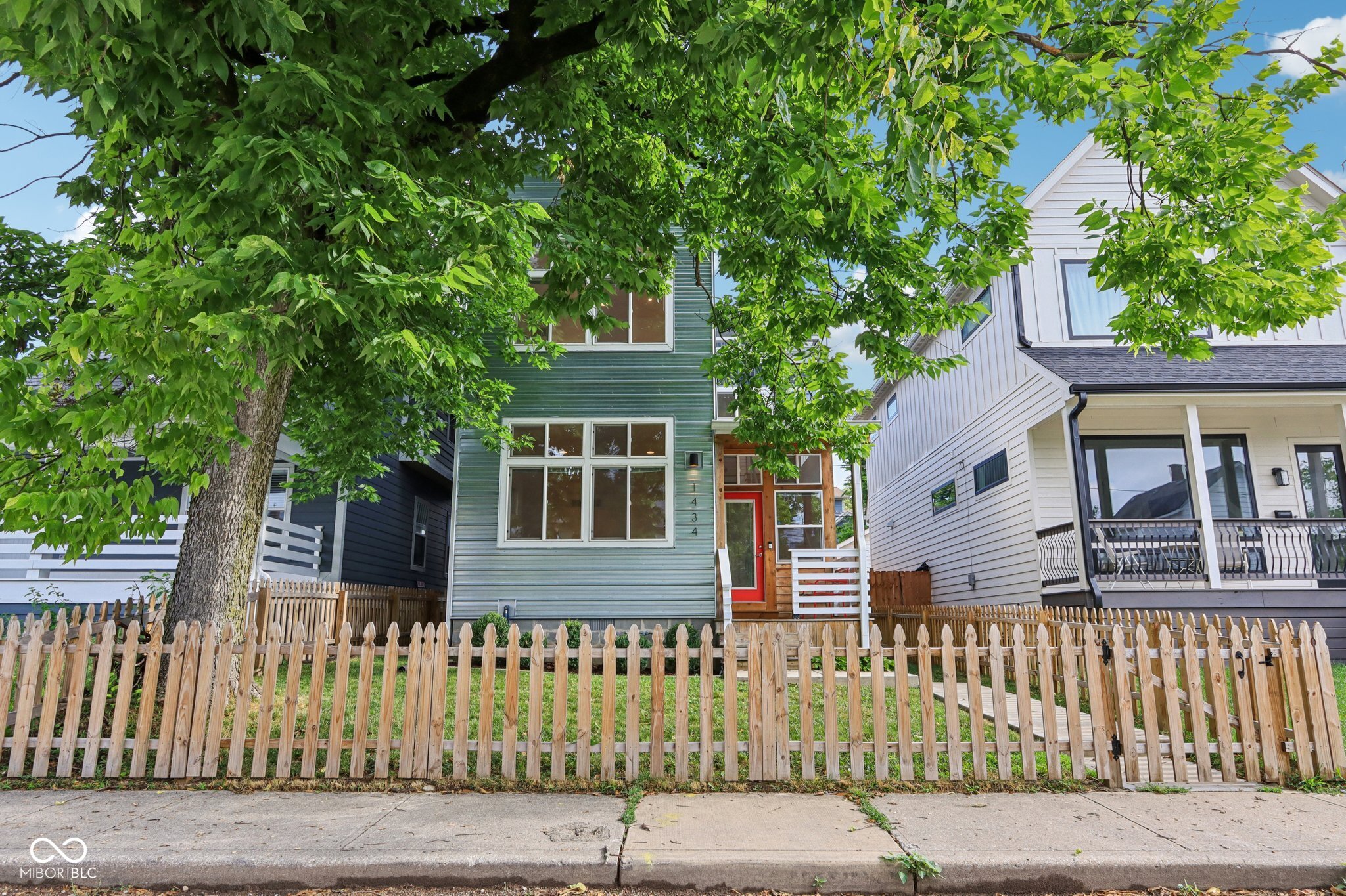 1434 Orange Street Indianapolis, IN 46203 - Photo 2 of 34