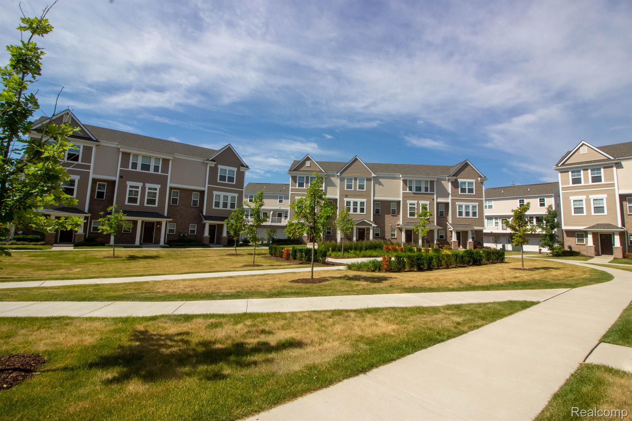 2500 Normandy Road, Unit 35 Royal Oak, MI 48073 - Photo 3 of 20 Gallery Image 3