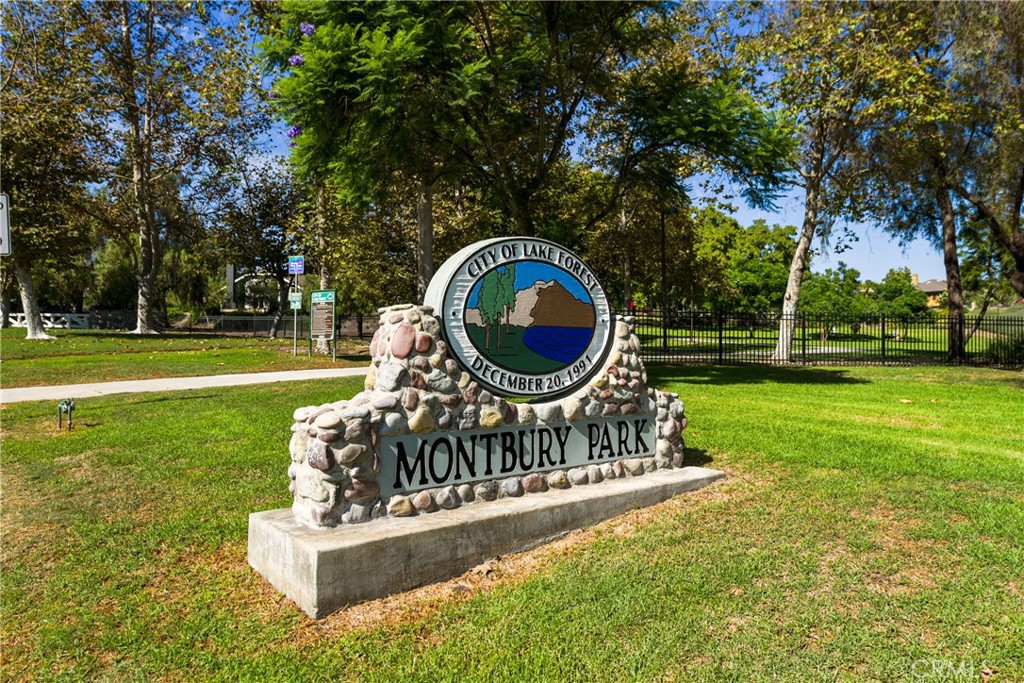 21902-21902 Raintree Lane Lake Forest, CA 92630 - Photo 33 of 46 a view of a park with bench and garden