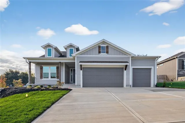 $629,985 | 14198 South Pickering Street, Olathe, KS 66061