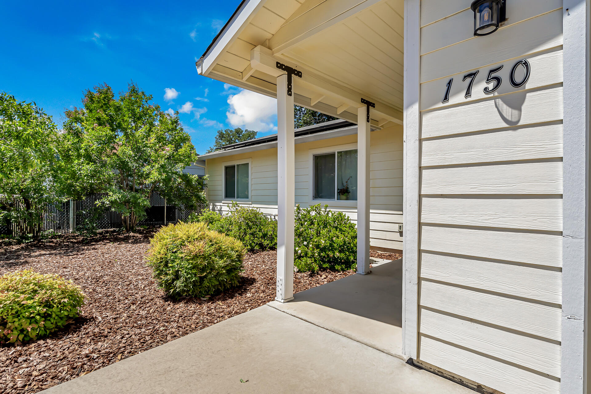 1750 Diamond Street Anderson, CA 96007 - Photo 2 of 54 Entrance