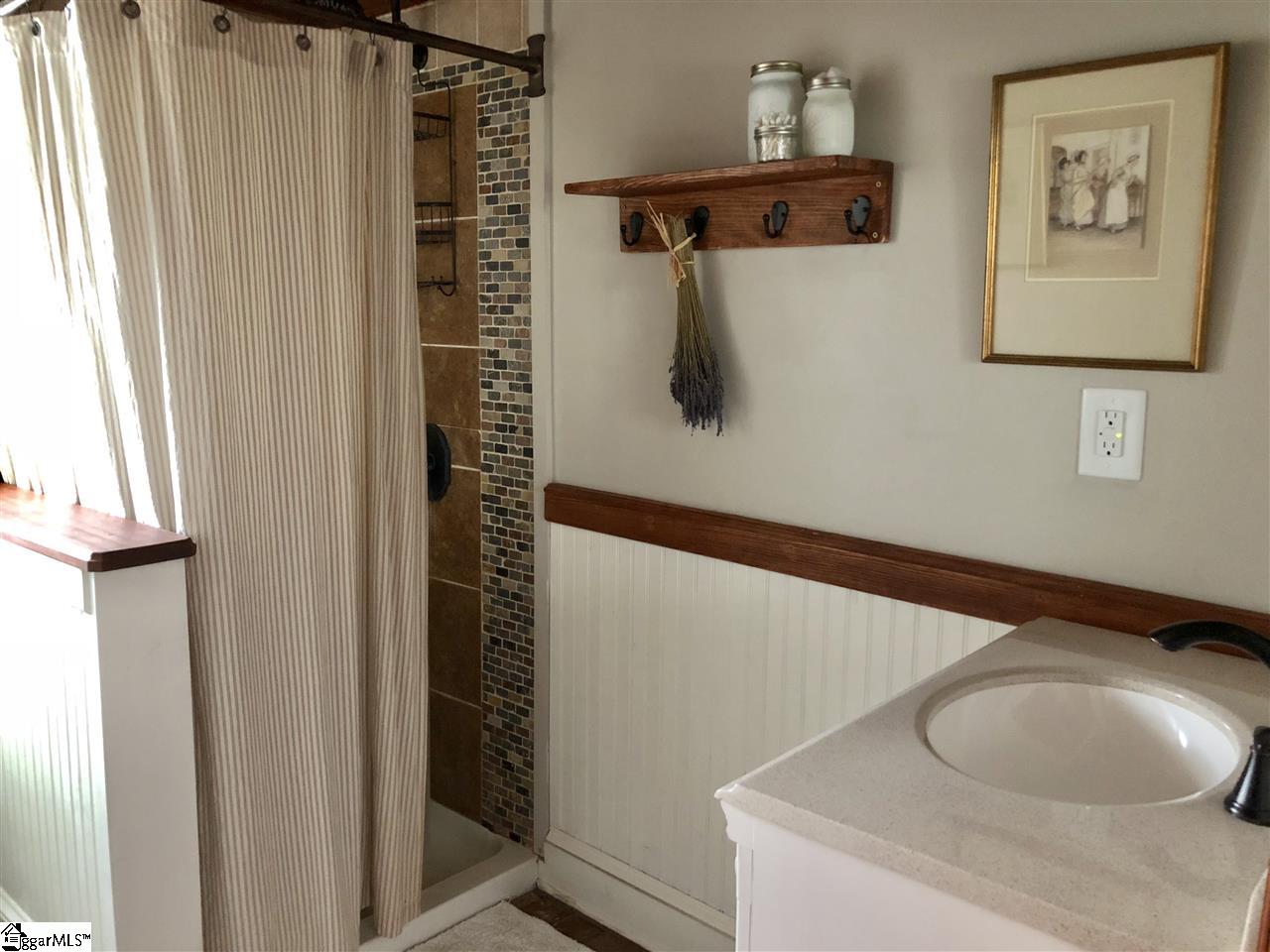 1333 Cook Road Gray Court, SC 29645 - Photo 13 of 23
