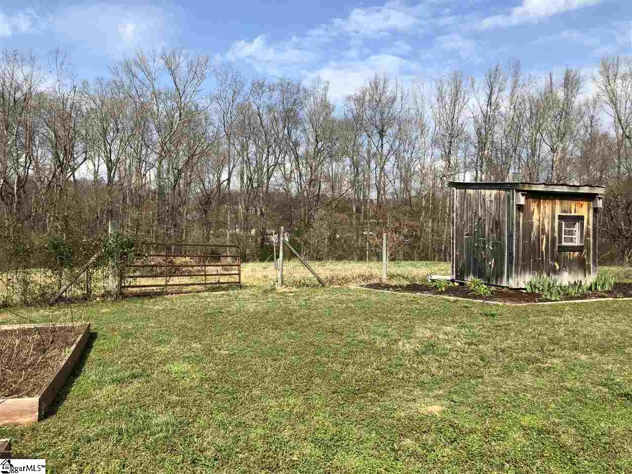 1333 Cook Road Gray Court, SC 29645 - Photo 19 of 23