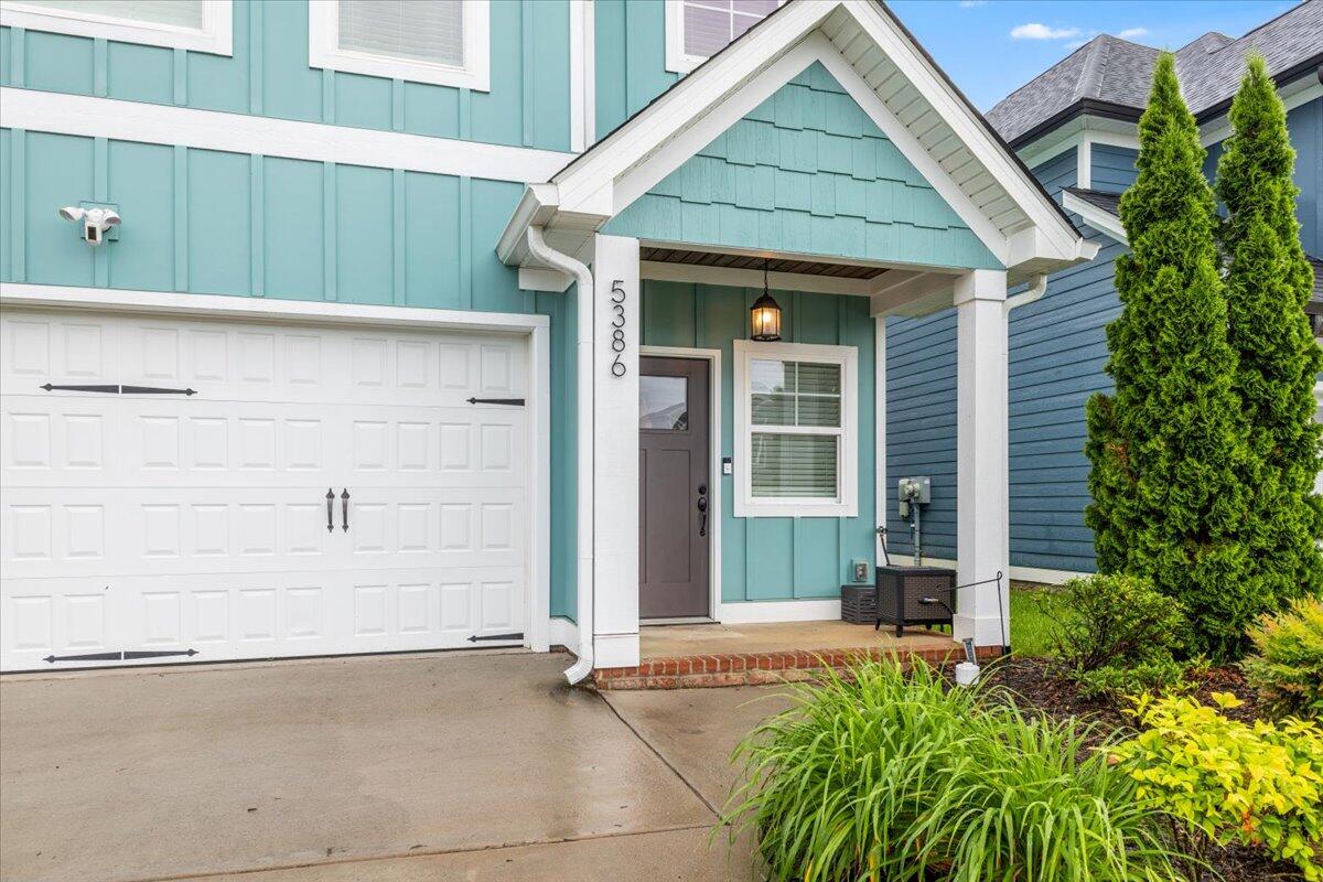 5386 Reneau Way Chattanooga, TN 37412 - Photo 2 of 27 Entry