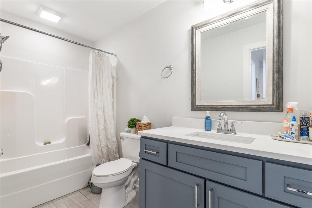 5386 Reneau Way Chattanooga, TN 37412 - Photo 24 of 27 Bathroom
