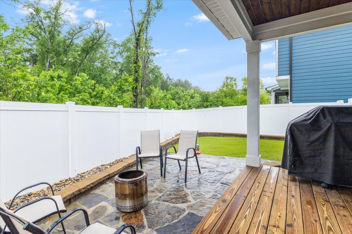 5386 Reneau Way Chattanooga, TN 37412 - Photo 26 of 27 Back Porch