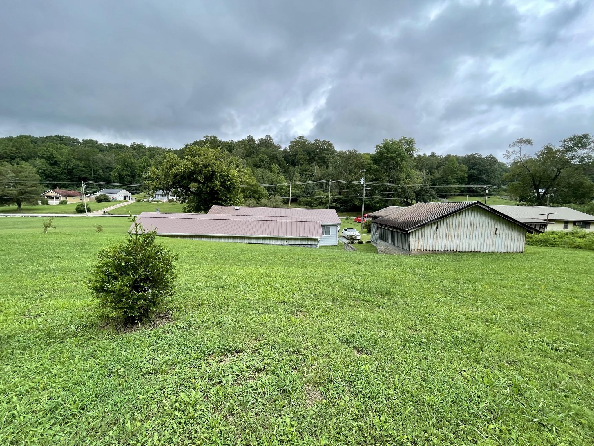 8983 Daisy Dallas Road, Unit 1 Hixson, TN 37343 - Photo 23 of 30 IMG_9734