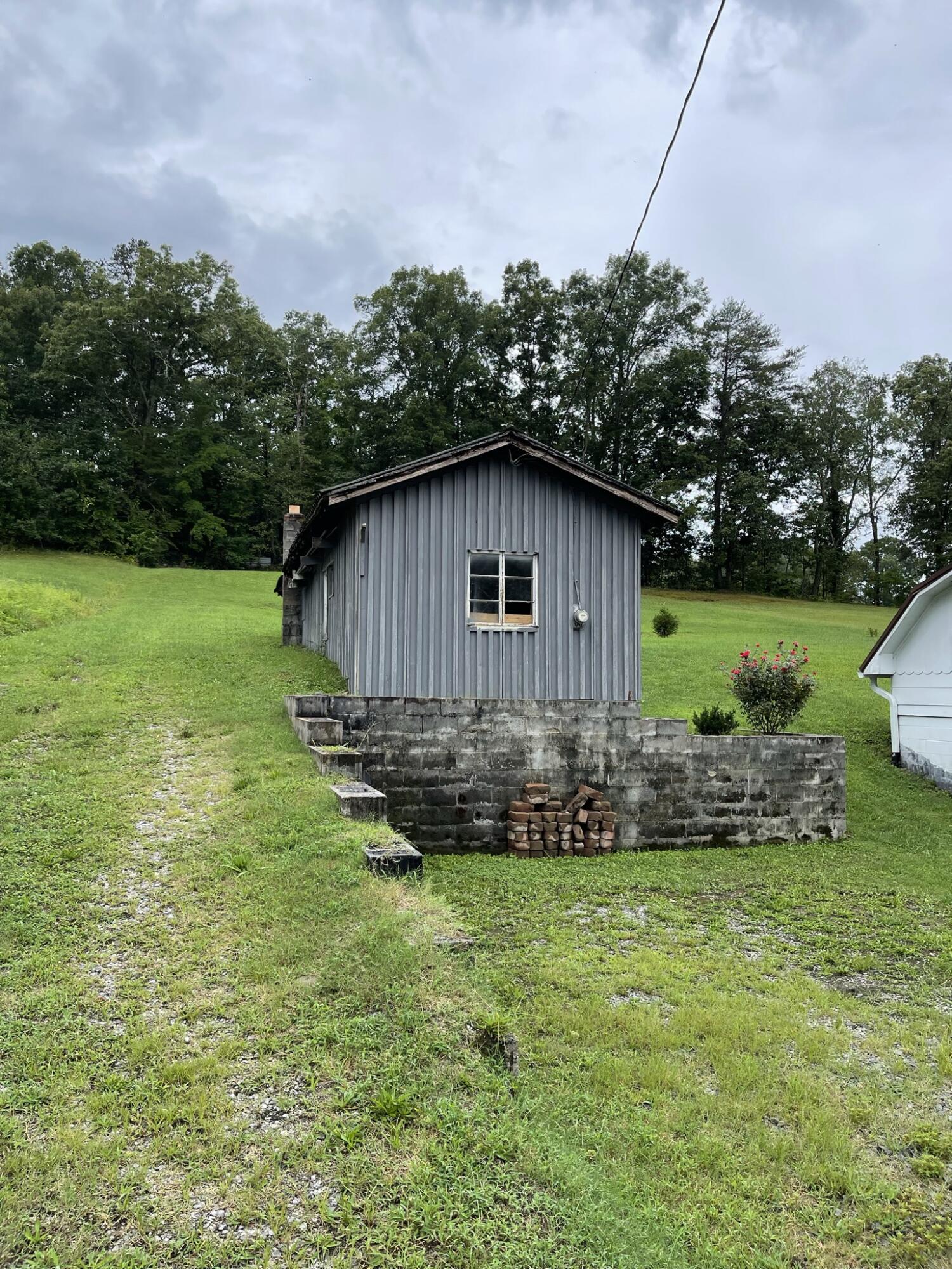 8983 Daisy Dallas Road, Unit 1 Hixson, TN 37343 - Photo 28 of 30 IMG_9758
