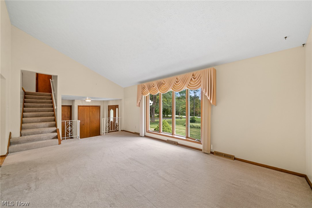 12401 Carter Road Painesville, OH 44077 - Photo 4 of 24 Gallery Image 4