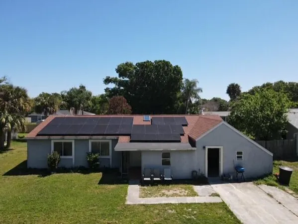 $295,000 | 4904 Myrtle Drive, Fort Pierce, FL 34982