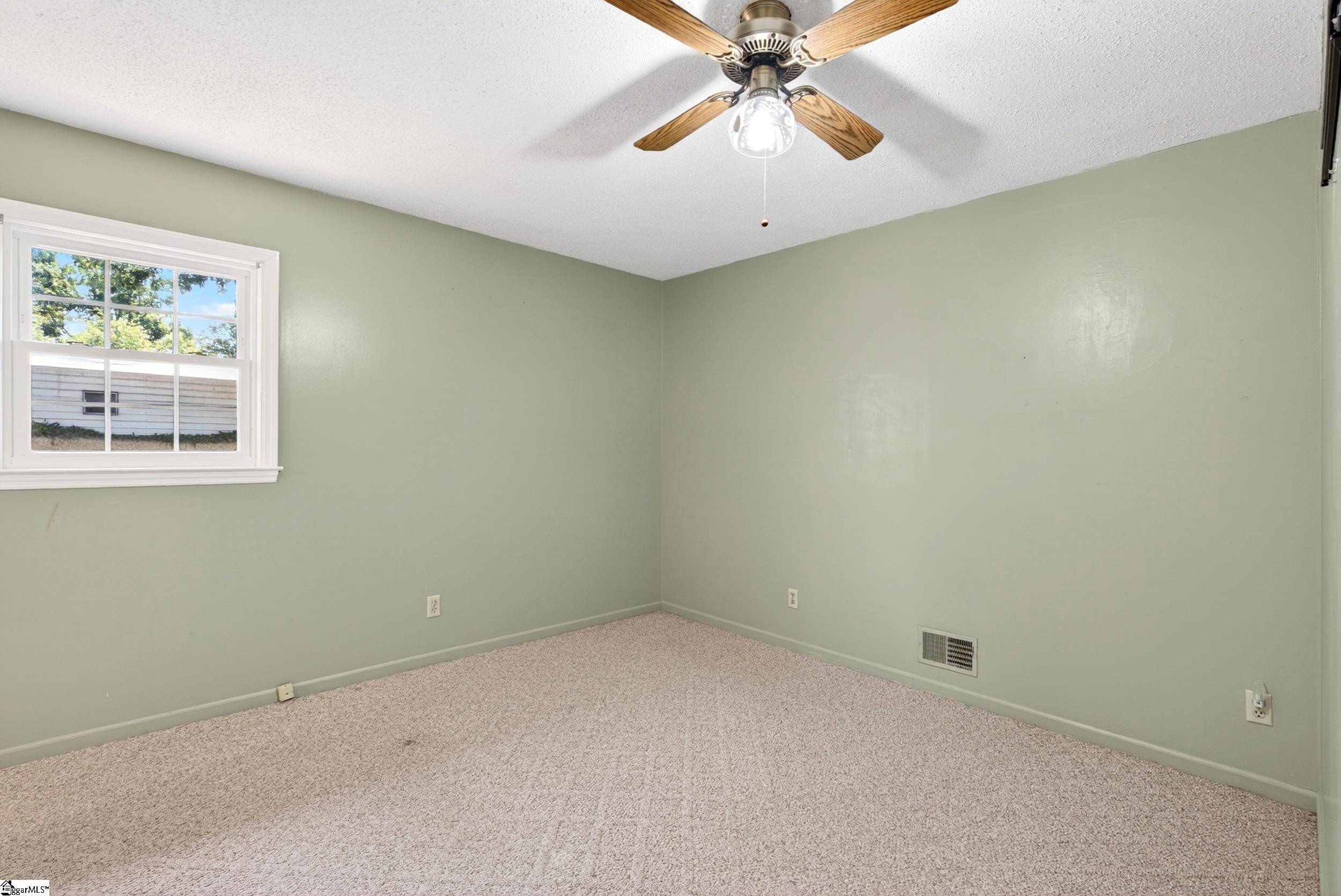 111 State Rd S-42-9220 Boiling Springs, SC 29316 - Photo 21 of 50