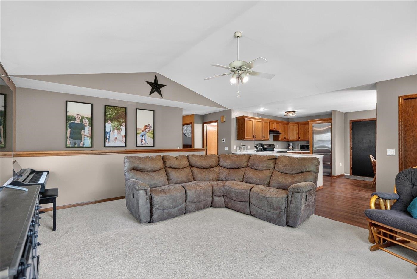 3510 Manchester Road Madison, WI 53719 - Photo 6 of 51