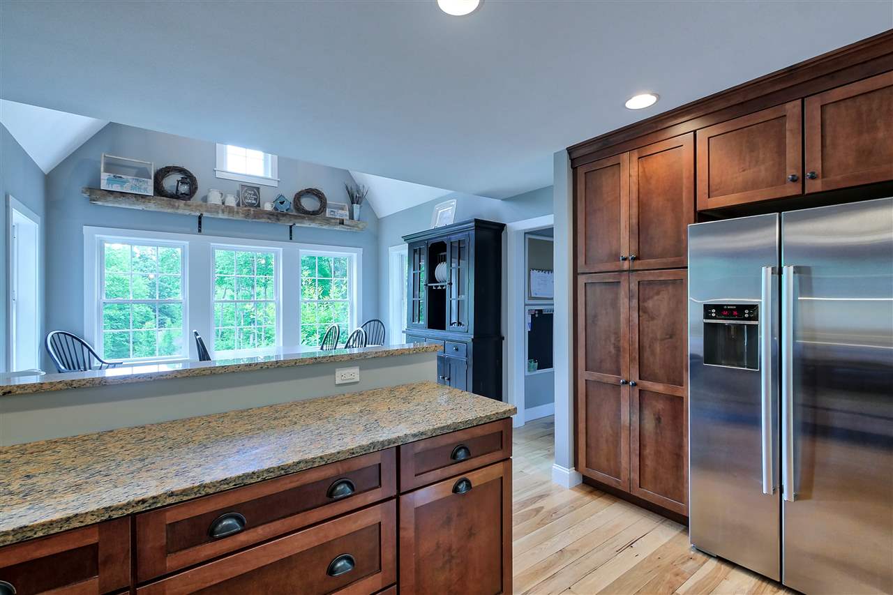 8 Terry's Way Exeter, NH 03833 - Photo 12 of 40