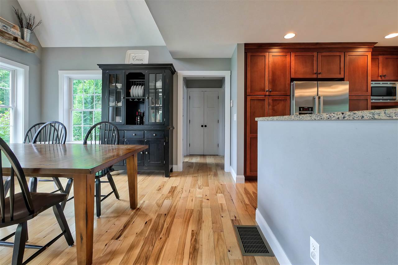 8 Terry's Way Exeter, NH 03833 - Photo 13 of 40