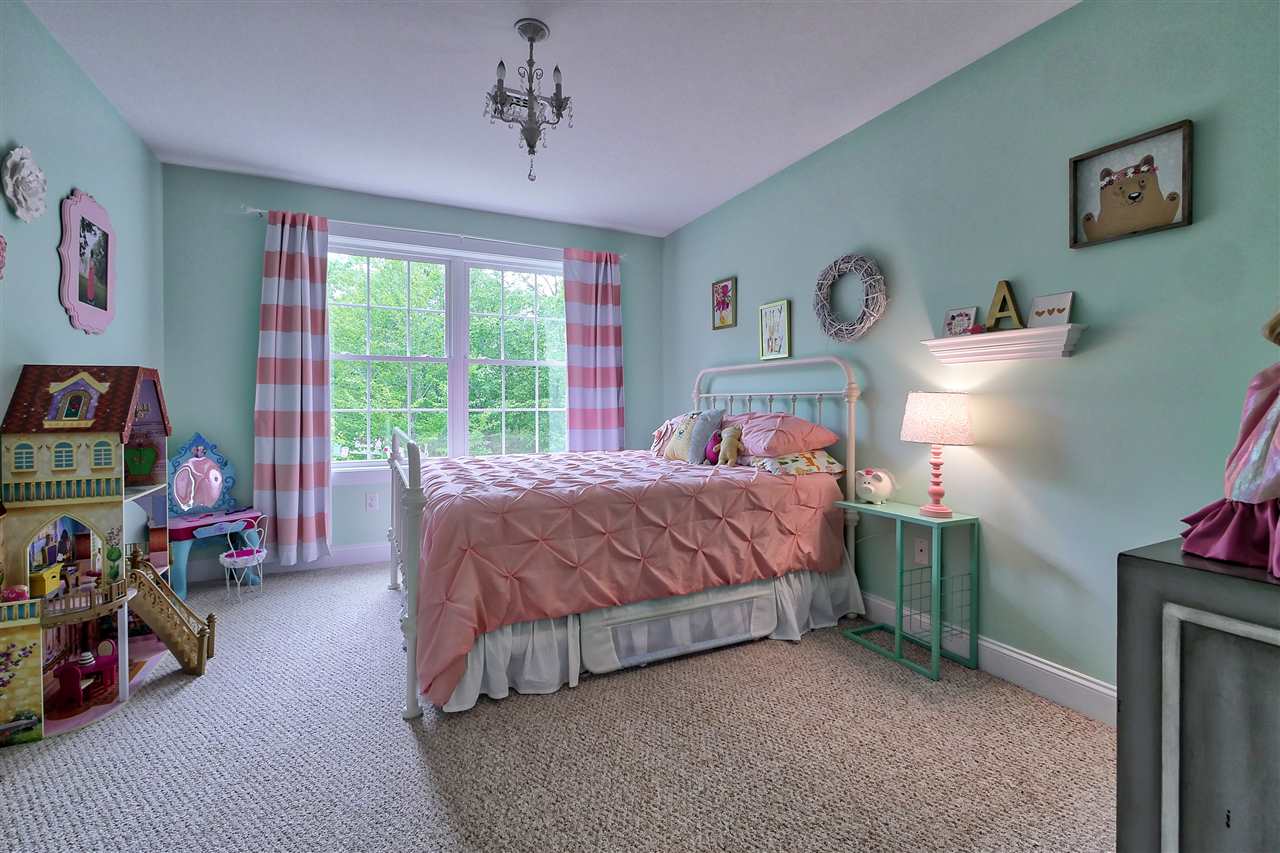8 Terry's Way Exeter, NH 03833 - Photo 26 of 40