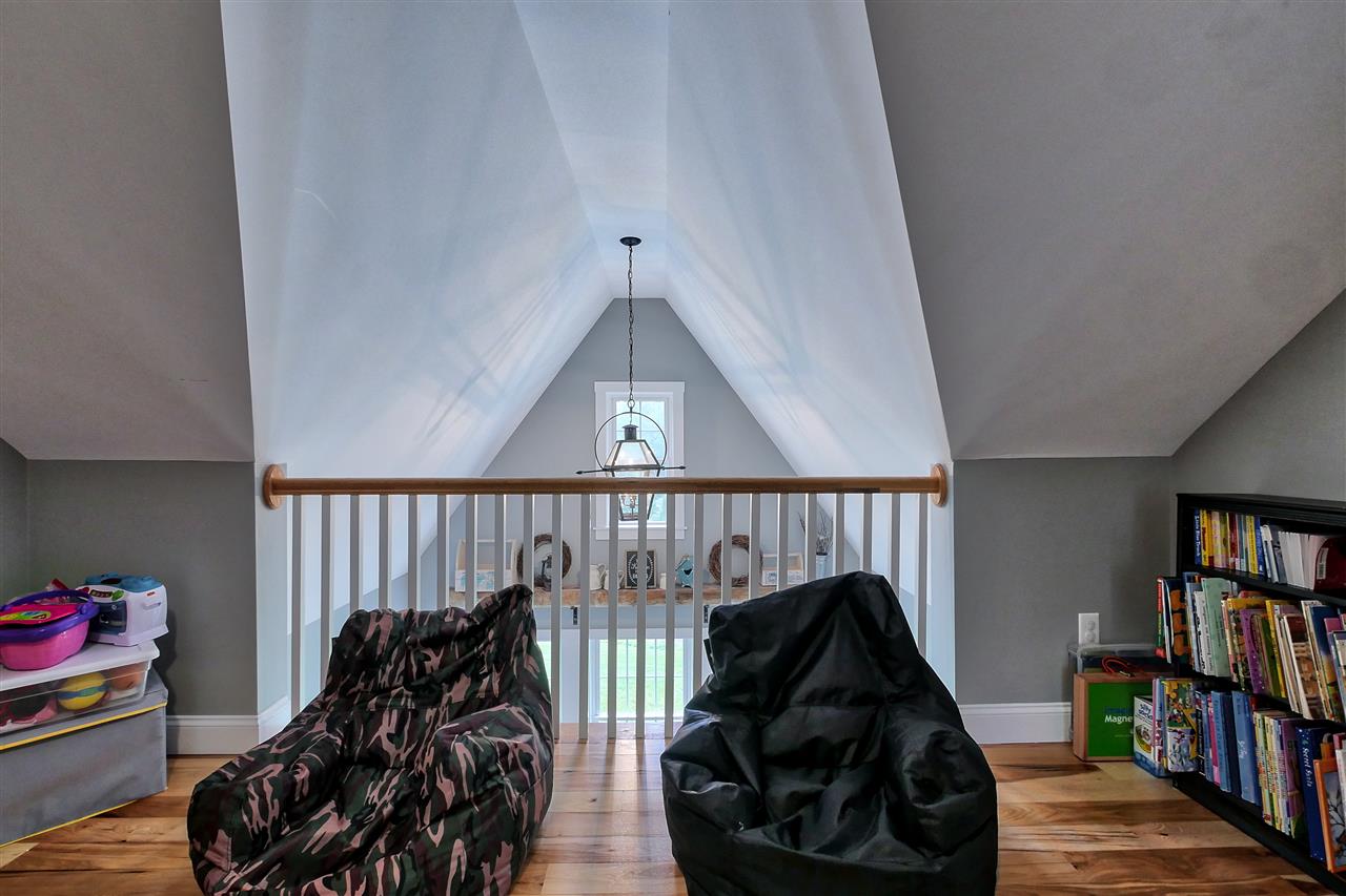 8 Terry's Way Exeter, NH 03833 - Photo 29 of 40