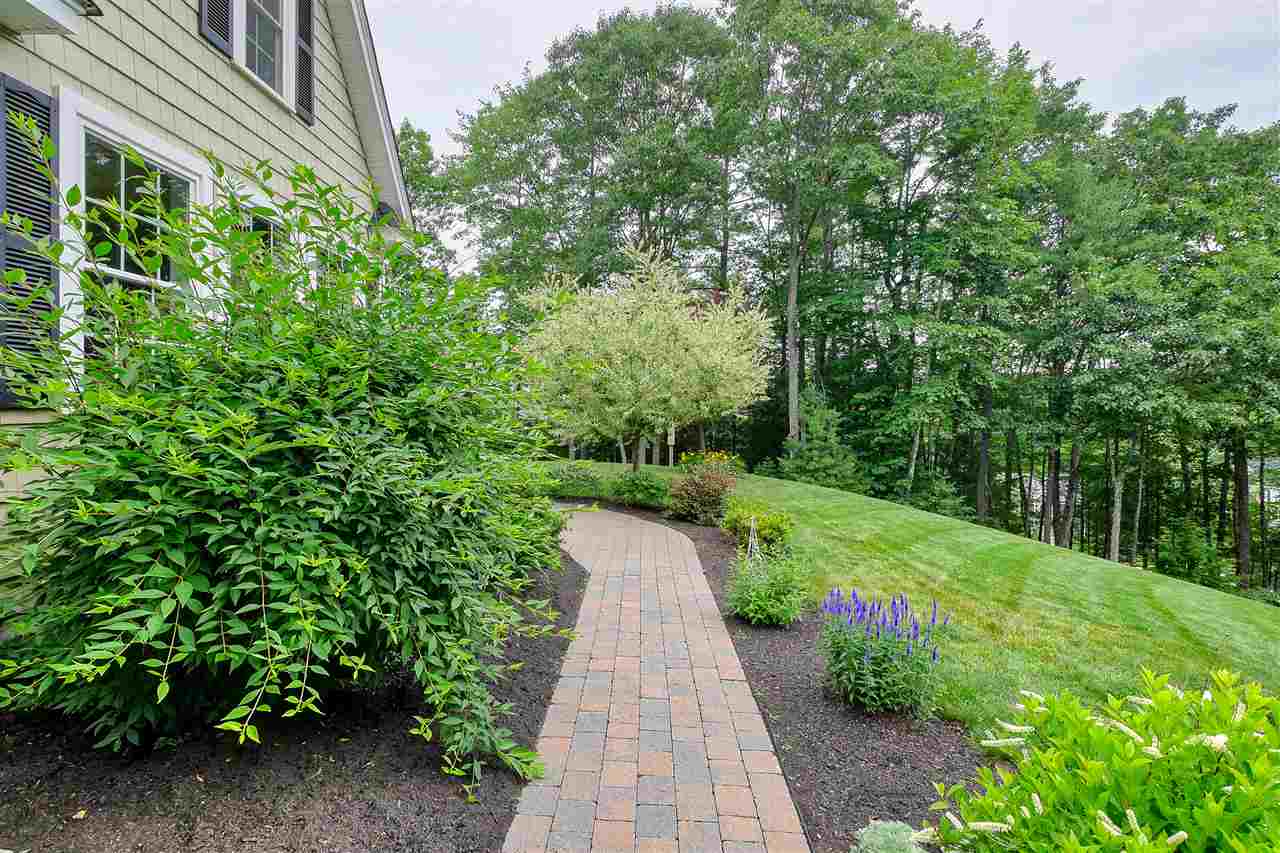 8 Terry's Way Exeter, NH 03833 - Photo 30 of 40