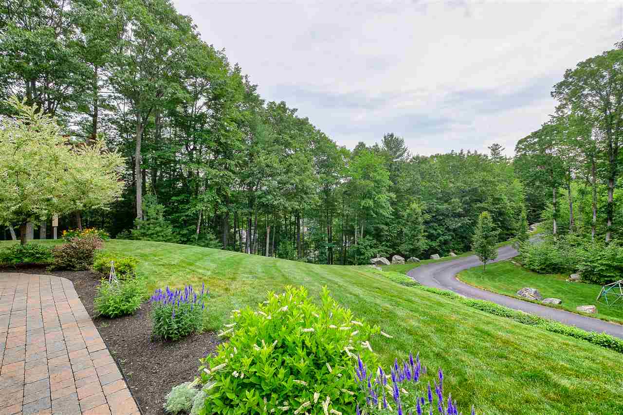 8 Terry's Way Exeter, NH 03833 - Photo 31 of 40