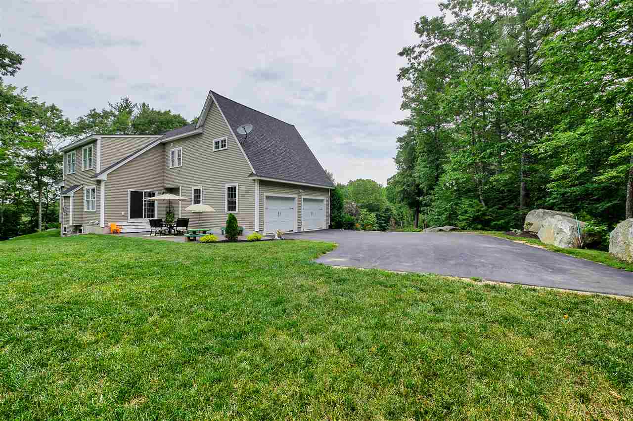 8 Terry's Way Exeter, NH 03833 - Photo 38 of 40