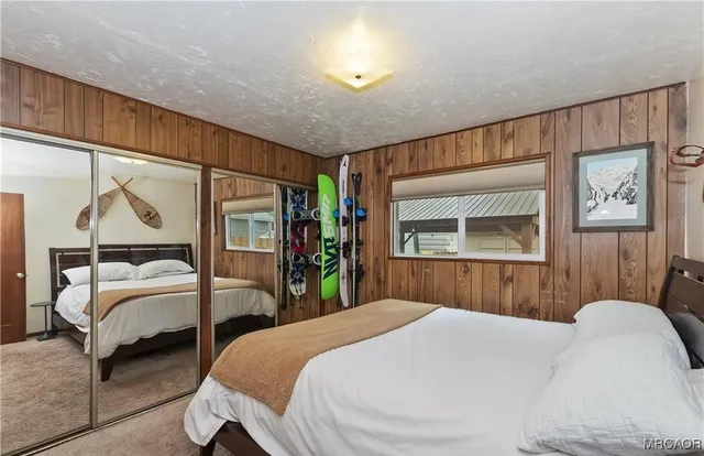 $2,000 | 220 Angeles Boulevard, Big Bear City, CA 92314