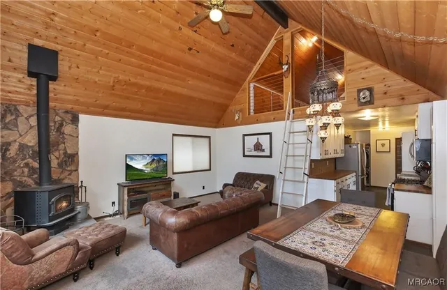 $2,000 | 220 Angeles Boulevard, Big Bear City, CA 92314