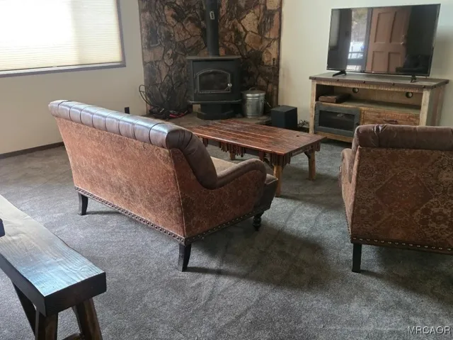 $2,000 | 220 Angeles Boulevard, Big Bear City, CA 92314