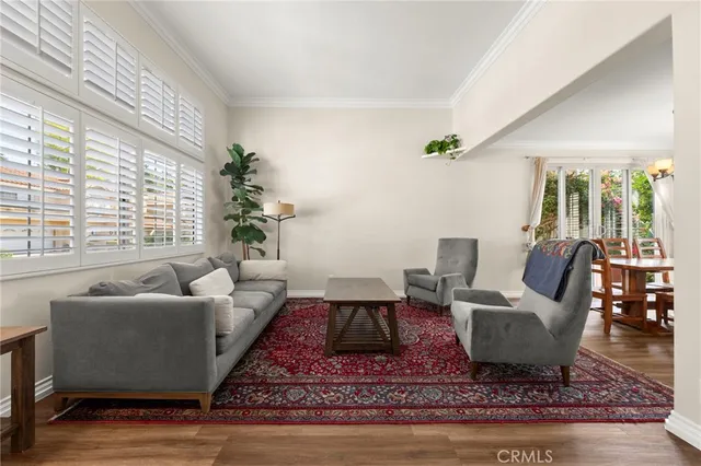 $1,588,800 | 2042 Seminole, Tustin, CA 92782