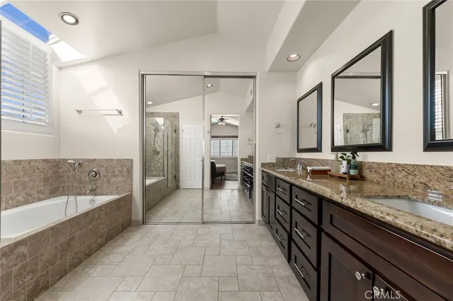 $1,588,800 | 2042 Seminole, Tustin, CA 92782