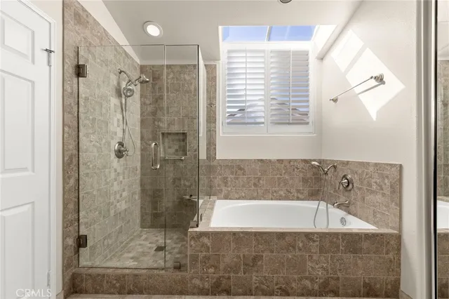 $1,588,800 | 2042 Seminole, Tustin, CA 92782