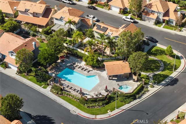 $1,588,800 | 2042 Seminole, Tustin, CA 92782