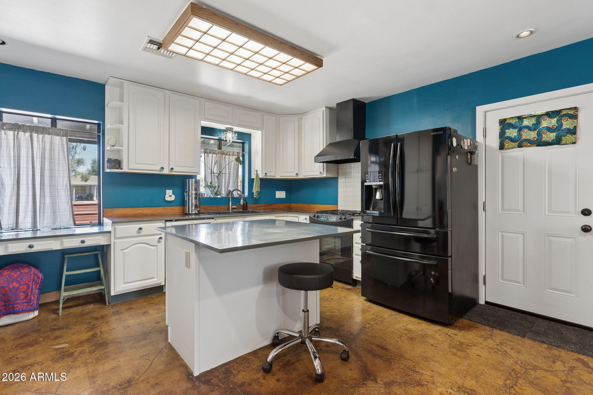 2245 East Osborn Road Phoenix, AZ 85016 - Photo 37 of 67 Kitchen view