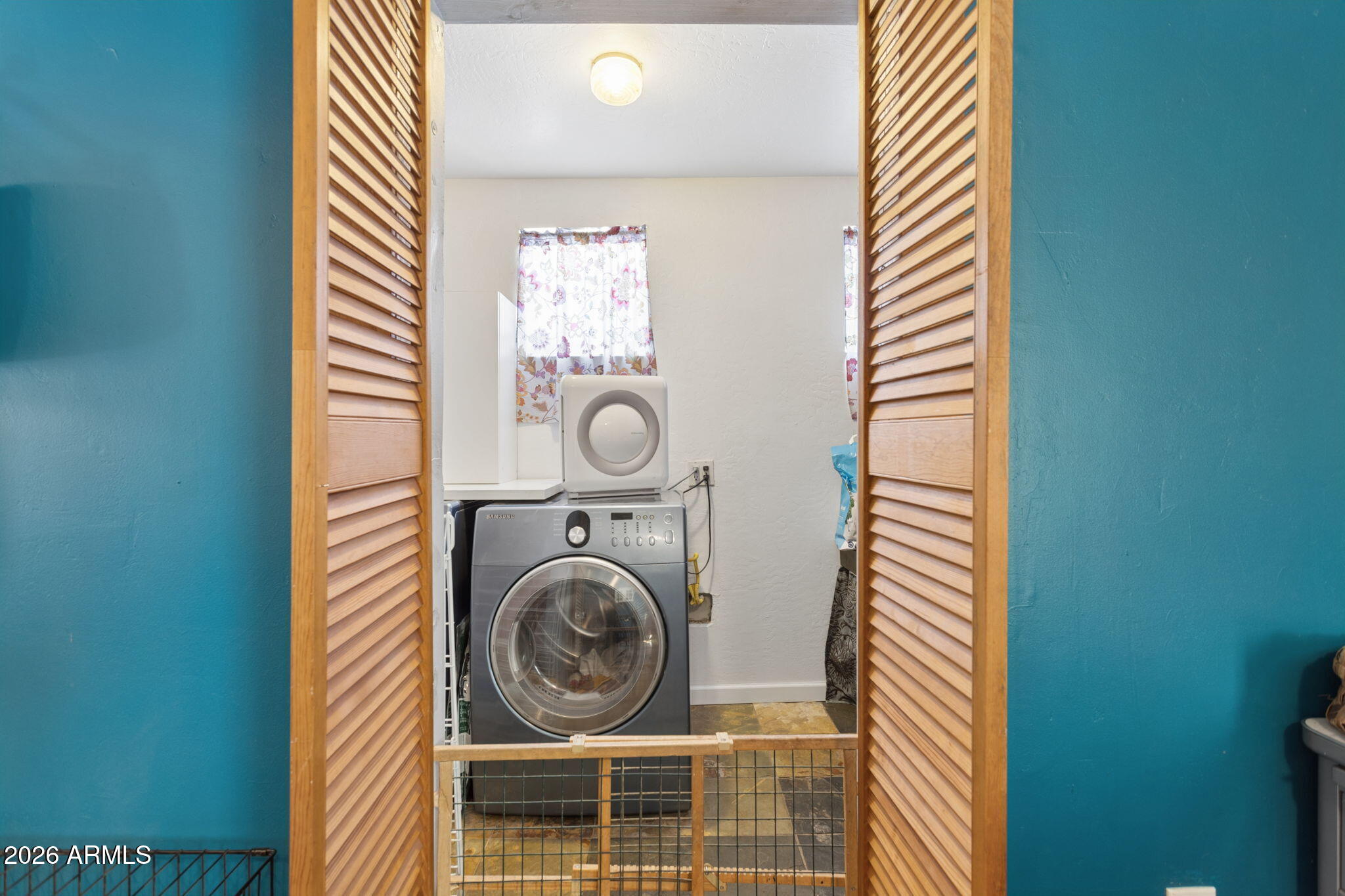 2245 East Osborn Road Phoenix, AZ 85016 - Photo 48 of 67 Inside laundry room