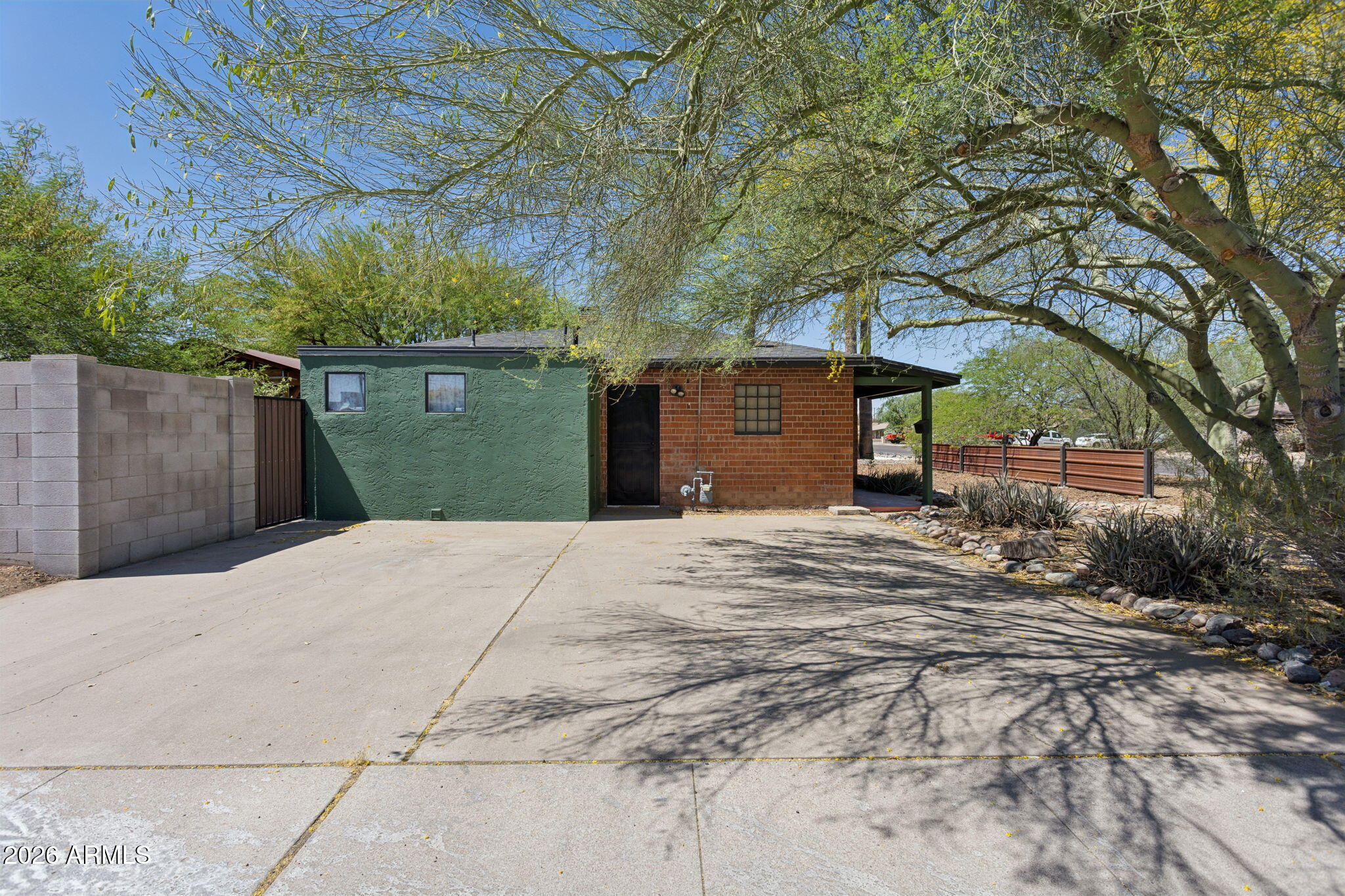 2245 East Osborn Road Phoenix, AZ 85016 - Photo 58 of 67 Side parking slab area