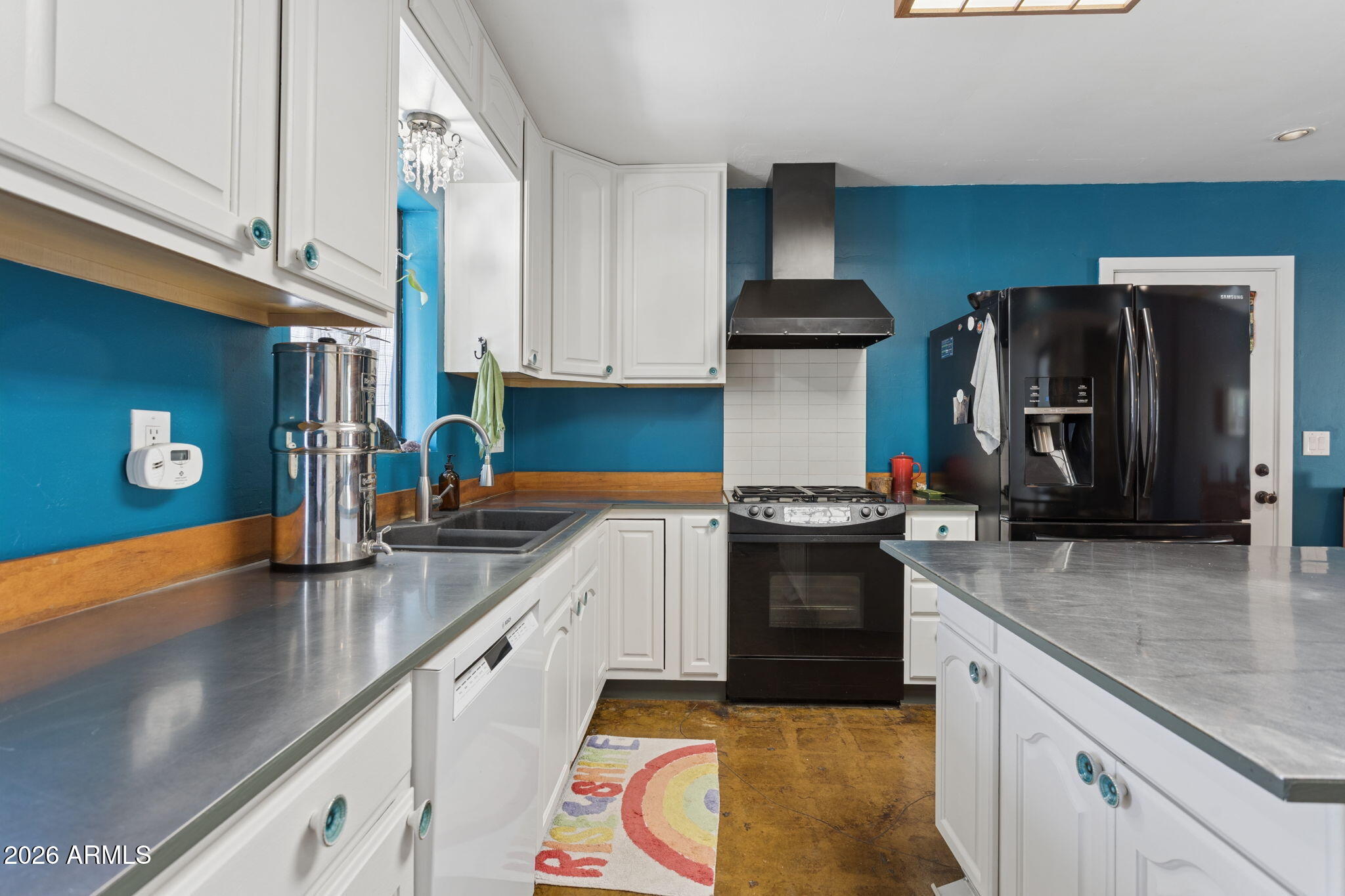 2245 East Osborn Road Phoenix, AZ 85016 - Photo 6 of 67 Tons of cabinet and counter space
