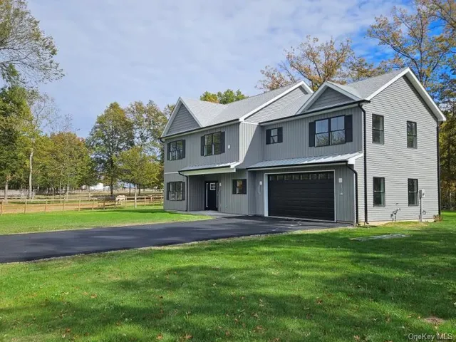 $679,999 | 34 Bigert Drive, New Hampton, NY 10958