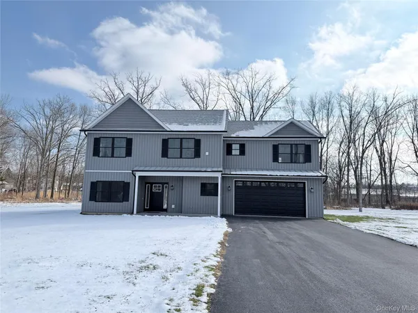 $675,000 | 34 Bigert Drive, New Hampton, NY 10958