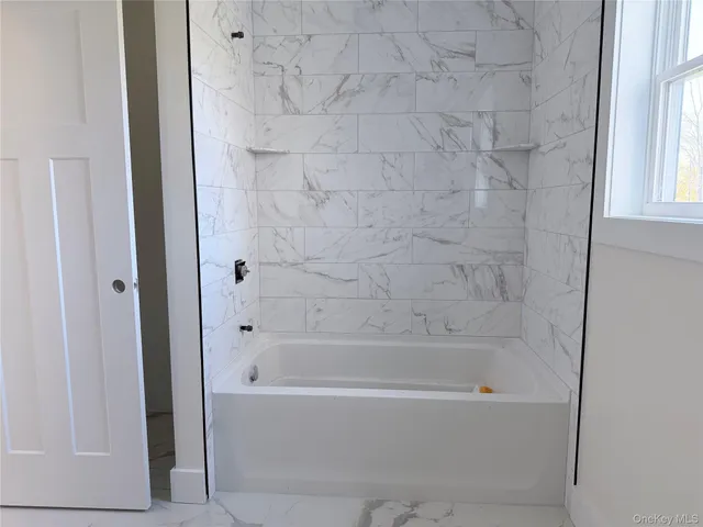 $679,999 | 34 Bigert Drive, New Hampton, NY 10958