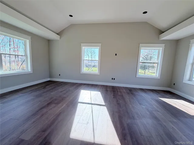 $679,999 | 34 Bigert Drive, New Hampton, NY 10958