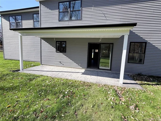 $679,999 | 34 Bigert Drive, New Hampton, NY 10958