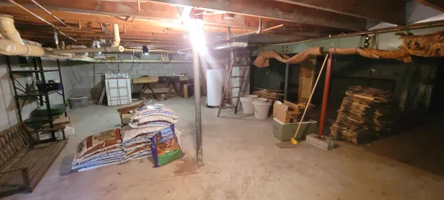 $399,000 | 559 Sands Street, Pentwater, MI 49449