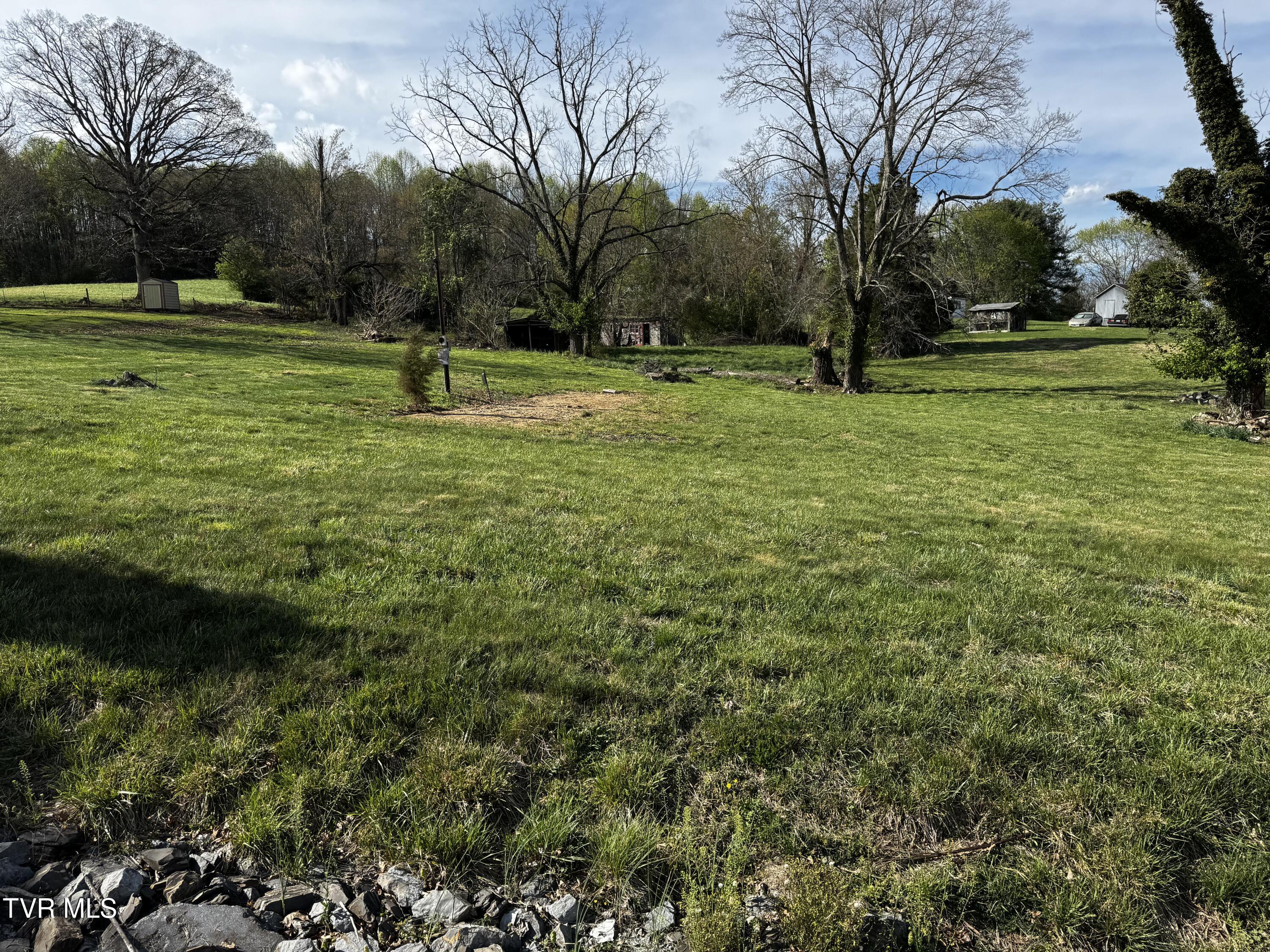 710 Shakesville Road Bristol, VA 24201 - Photo 12 of 13 IMG_4863