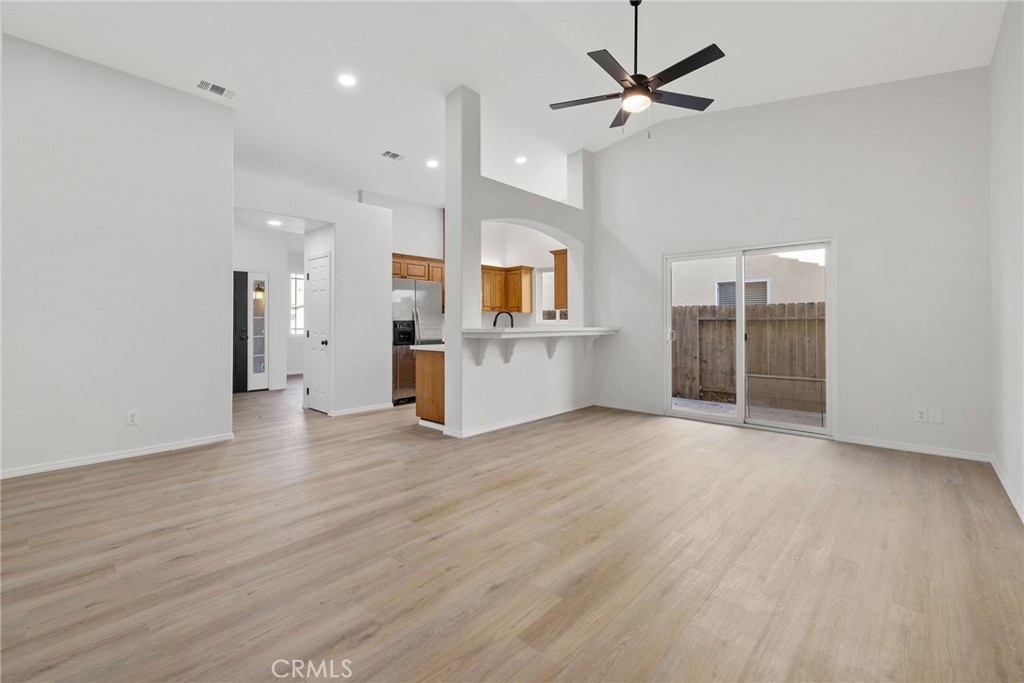 135 Headwaters Road Templeton, CA 93465 - Photo 4 of 47