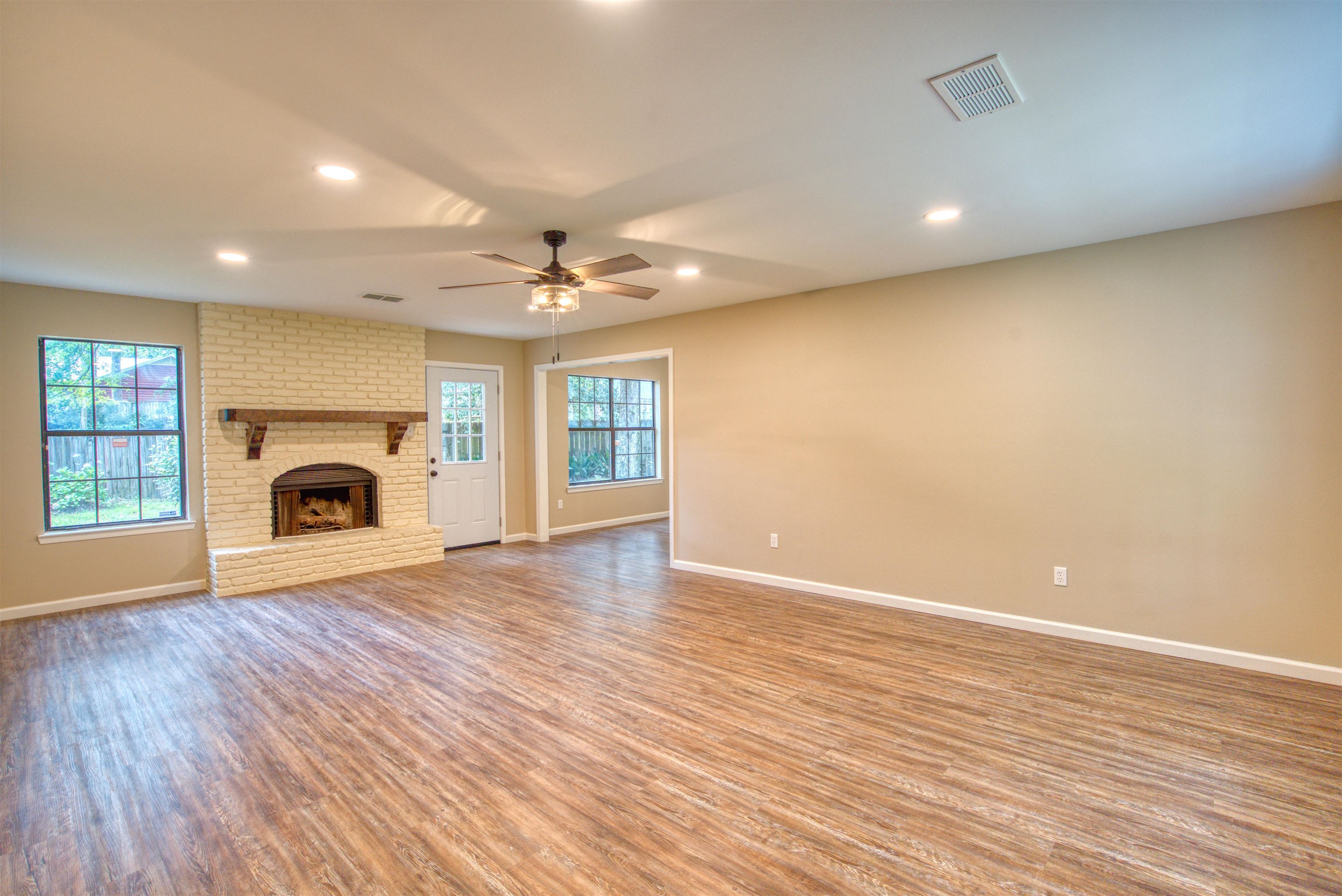 249 Montclair Loop Daphne, AL 36526 - Photo 4 of 26