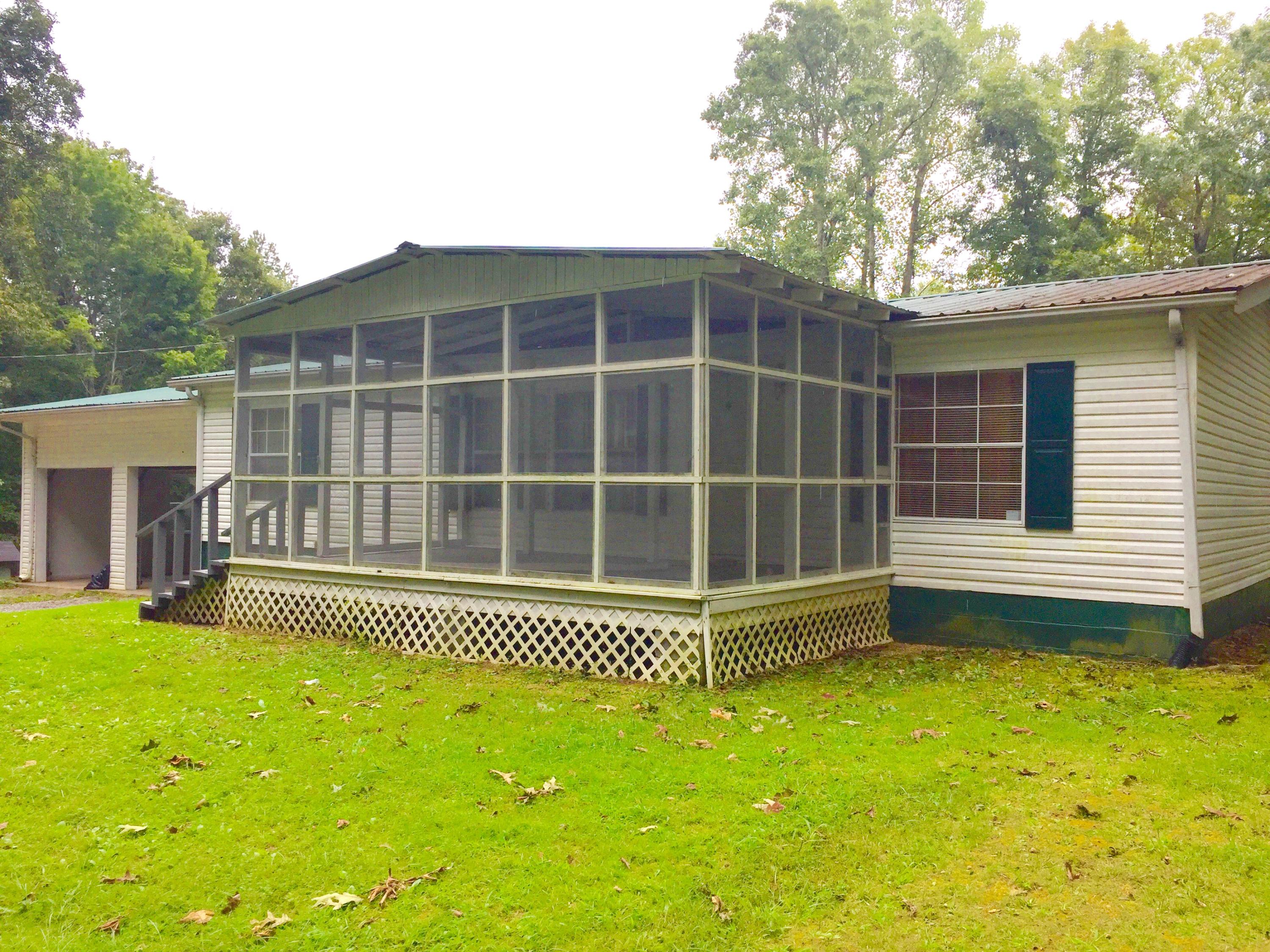 191 Pattie Gap Road Philadelphia, TN 37846 - Photo 2 of 35 IMG_9369