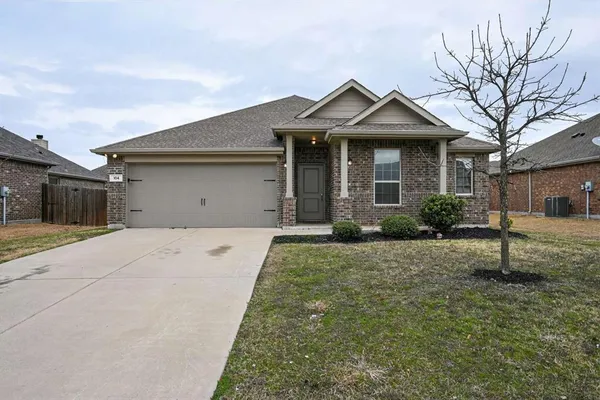 $294,900 | 104 Acadia Lane, Forney, TX 75126