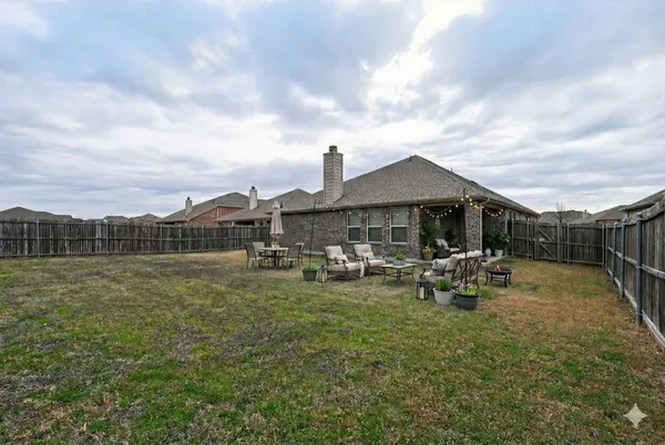 $294,900 | 104 Acadia Lane, Forney, TX 75126