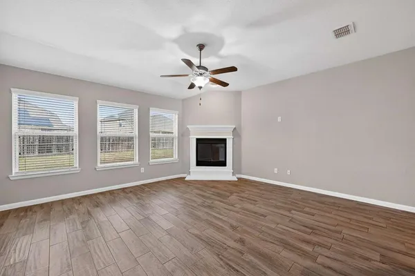 $294,900 | 104 Acadia Lane, Forney, TX 75126